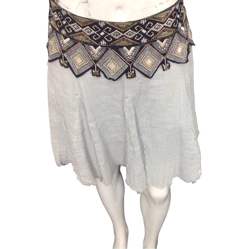 Coastal Cowgirl Embroidered Skirt size Large